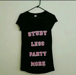 Victoria Secret Pink rare/htf shirt/nighty